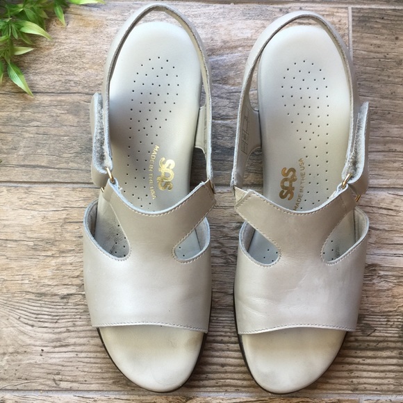 SAS women sandal pear white strap on size 8M - Picture 2 of 8